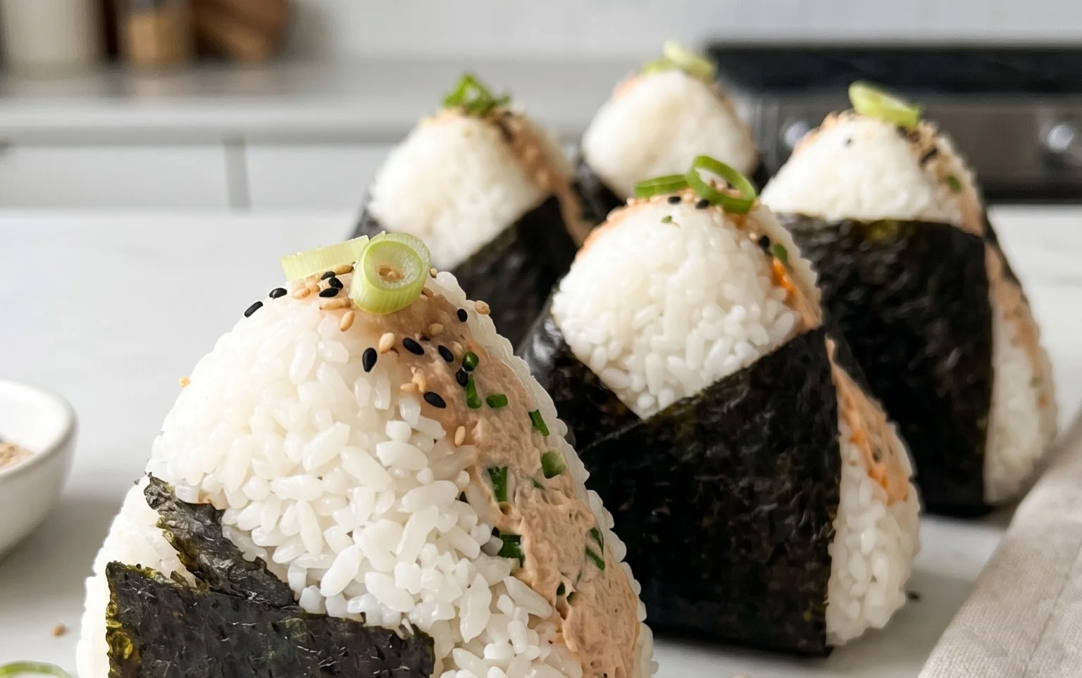 15-min. Easy Japanese Tuna Onigiri